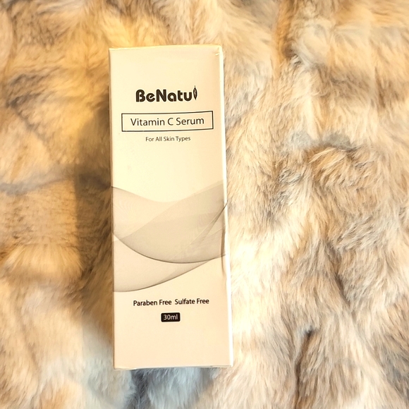 DermaSkin Beauty - 1.50mm roller * Vitamin C Serum * Antibacterial Cleanser - Picture 4 of 9